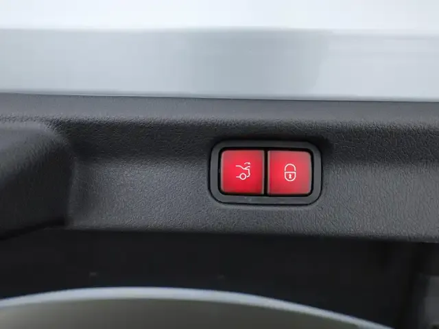 Mercedes-Benz EQE 350