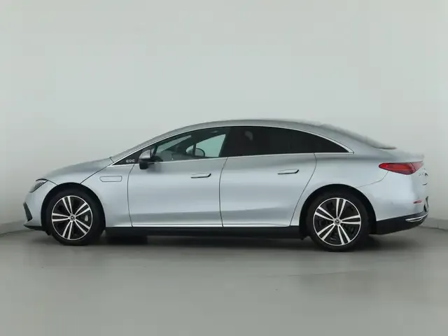 Mercedes-Benz EQE 350