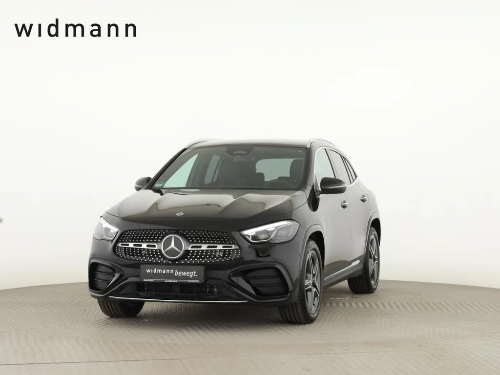 Mercedes-Benz GLA 200