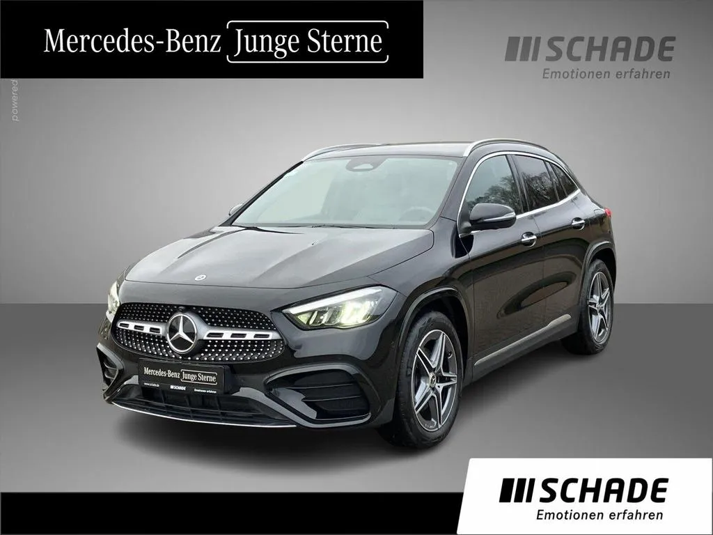 Mercedes-Benz GLA 220