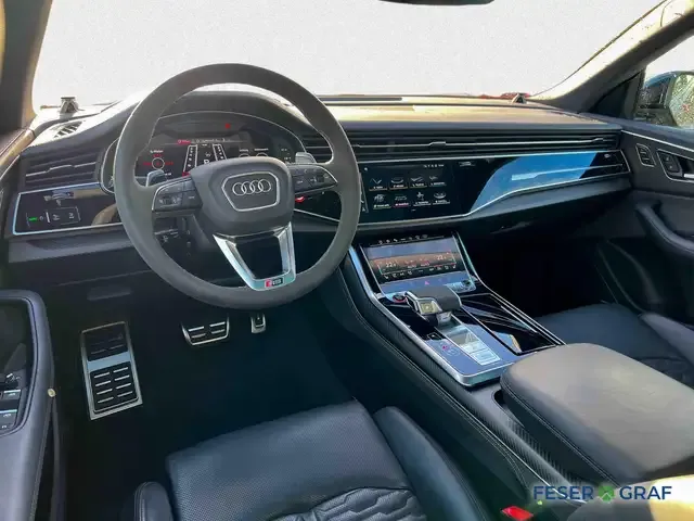 Audi RS Q8