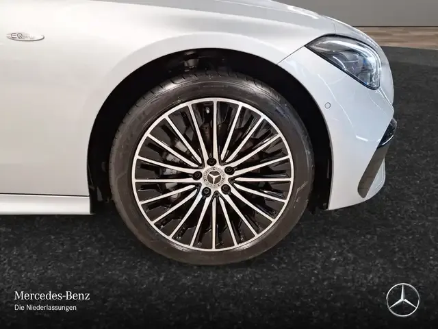 Mercedes-Benz CLE 300