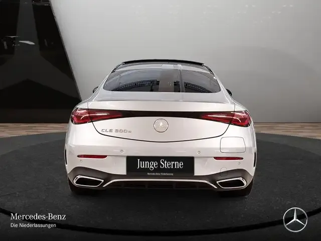 Mercedes-Benz CLE 300