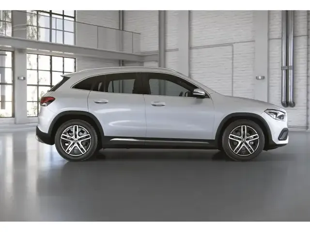 Mercedes-Benz GLA 180
