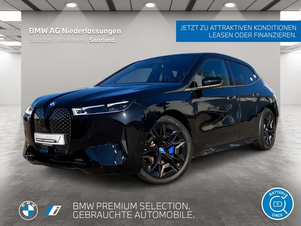 BMW iX