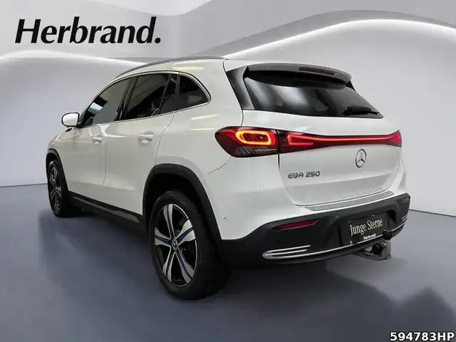 Mercedes-Benz EQA 250