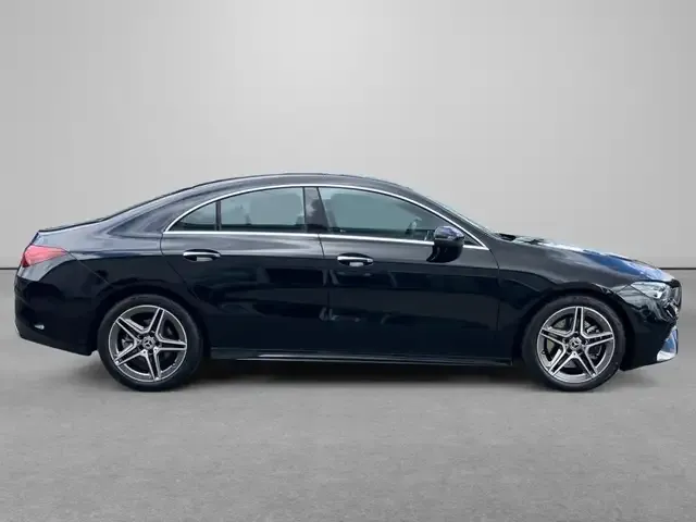 Mercedes-Benz CLA 220