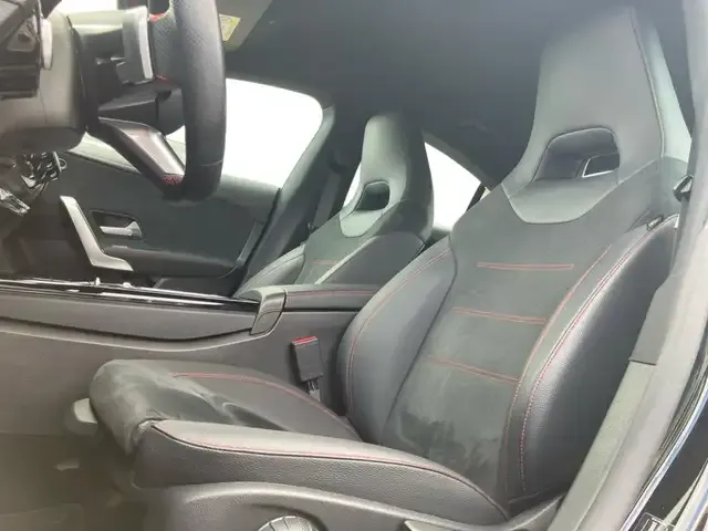 Mercedes-Benz CLA 220