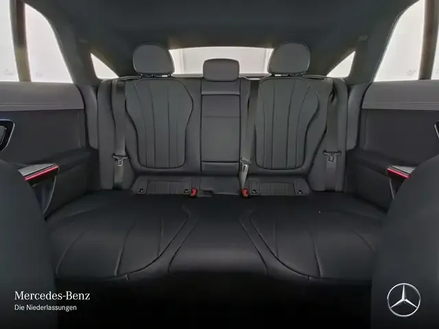 Mercedes-Benz EQE 300