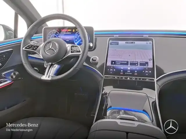 Mercedes-Benz EQE 300