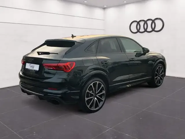 Audi RS Q3