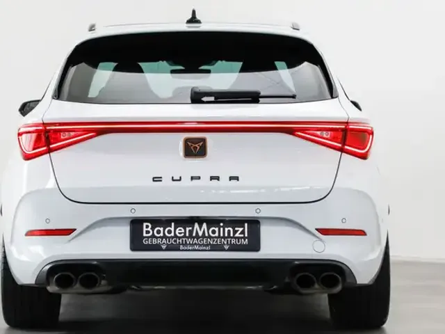CUPRA Leon