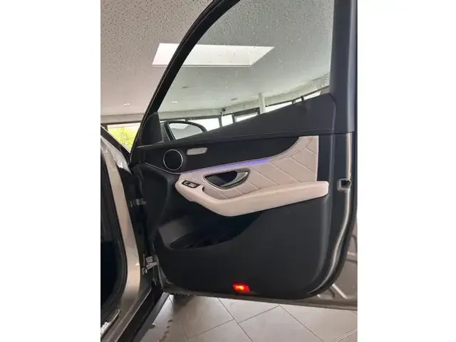 Mercedes-Benz GLC 400