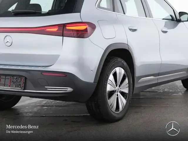 Mercedes-Benz EQA 250