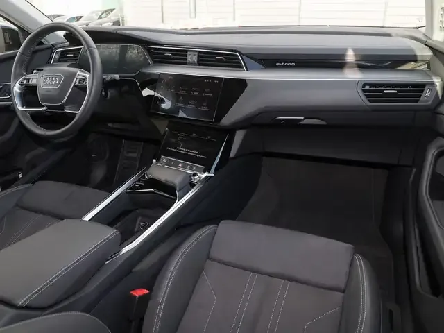 Audi Q8 e-tron