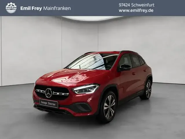 Mercedes-Benz GLA 250