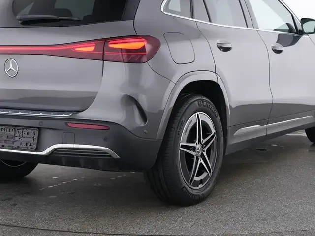 Mercedes-Benz EQA 250