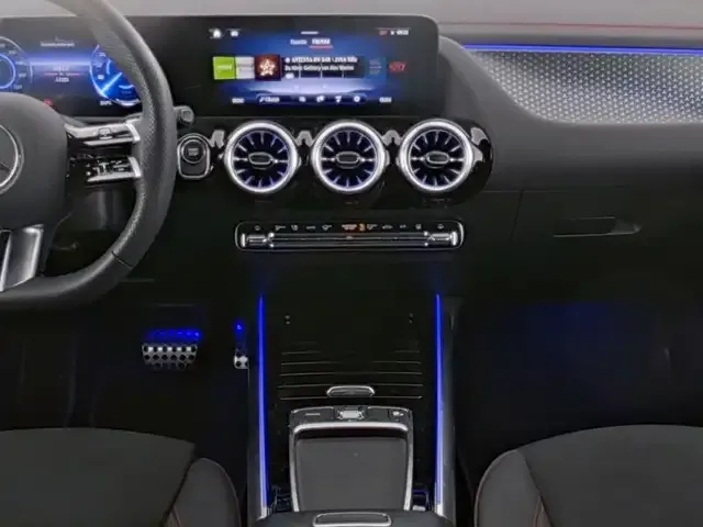 Mercedes-Benz EQA 250