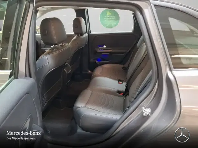 Mercedes-Benz B 250