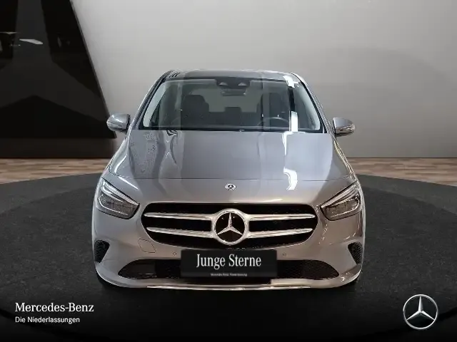 Mercedes-Benz B 250