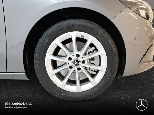 Mercedes-Benz B 250