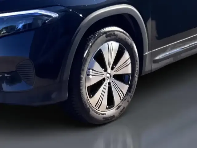 Mercedes-Benz EQB 300
