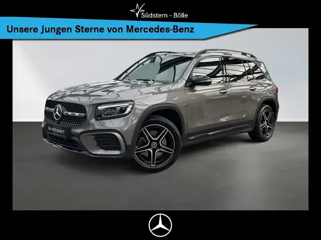 Mercedes-Benz GLB 220