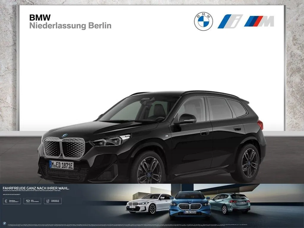 BMW iX1