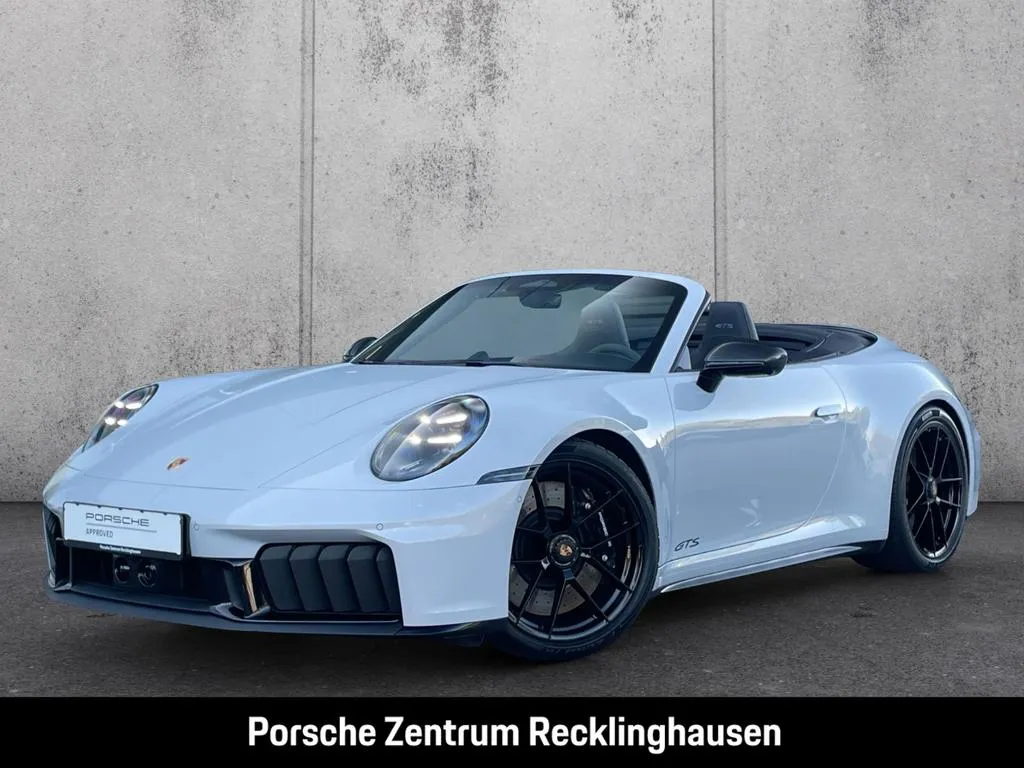 Porsche 992