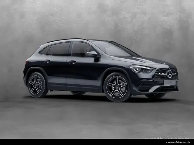 Mercedes-Benz GLA 220