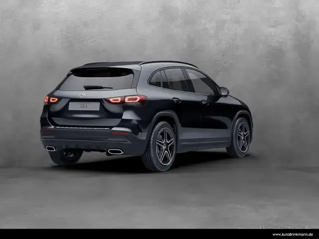Mercedes-Benz GLA 220