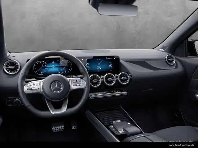 Mercedes-Benz GLA 220