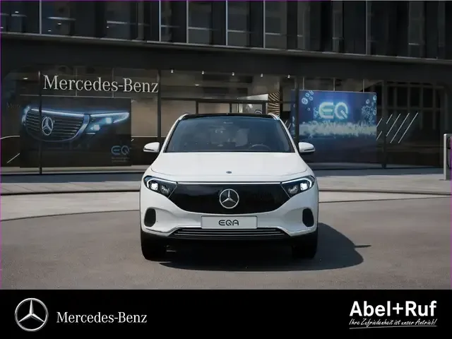 Mercedes-Benz EQA 300