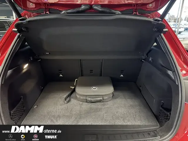 Mercedes-Benz EQA 300