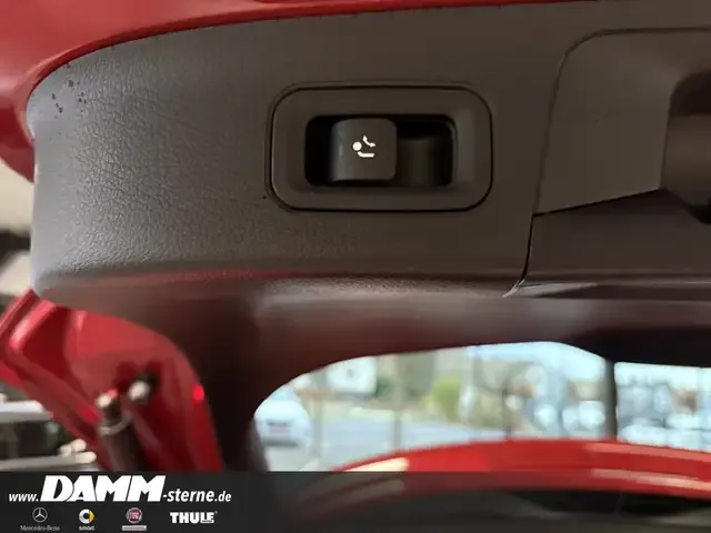 Mercedes-Benz EQA 300