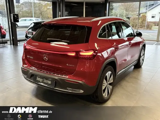 Mercedes-Benz EQA 300