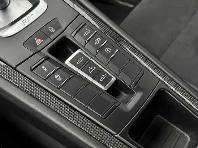 Porsche 991