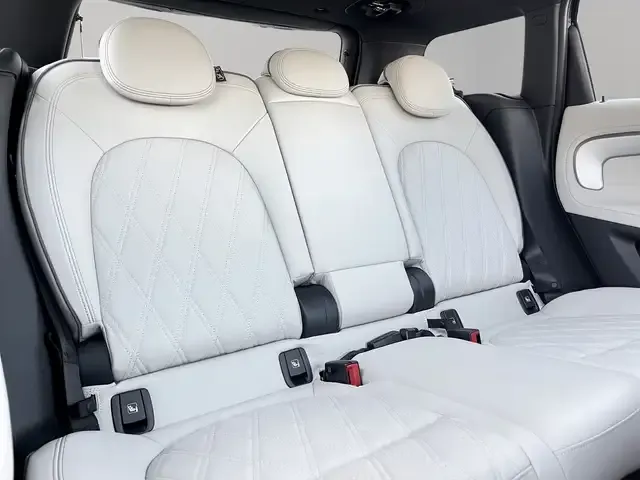 MINI Cooper SE Countryman