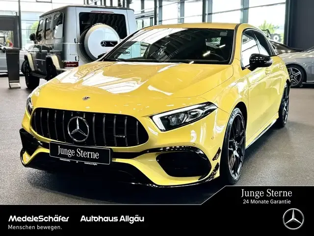 Mercedes-Benz A 45 AMG