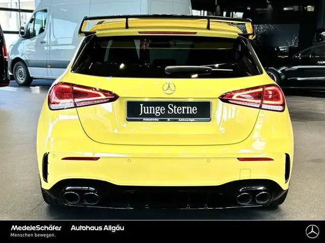 Mercedes-Benz A 45 AMG