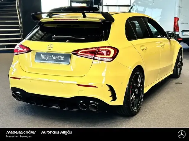 Mercedes-Benz A 45 AMG