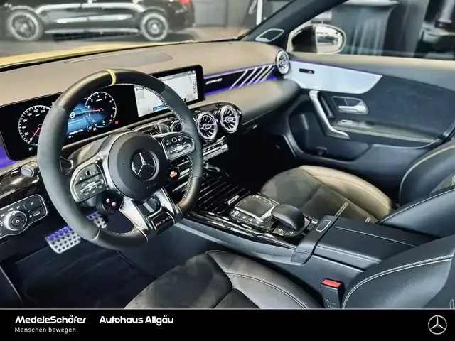 Mercedes-Benz A 45 AMG