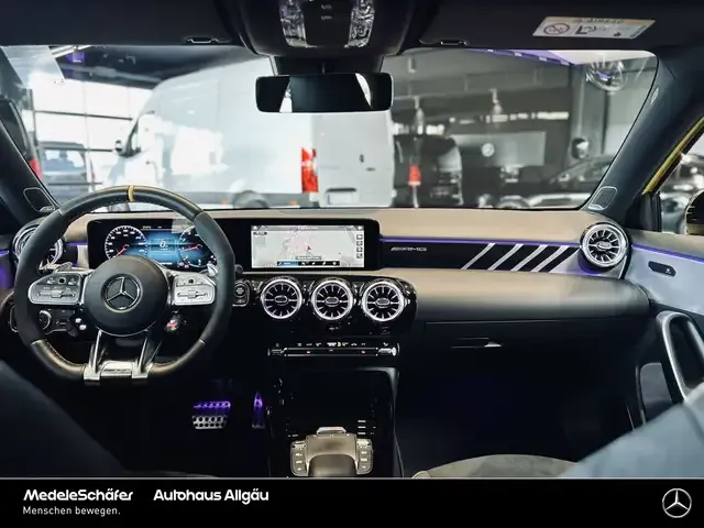 Mercedes-Benz A 45 AMG