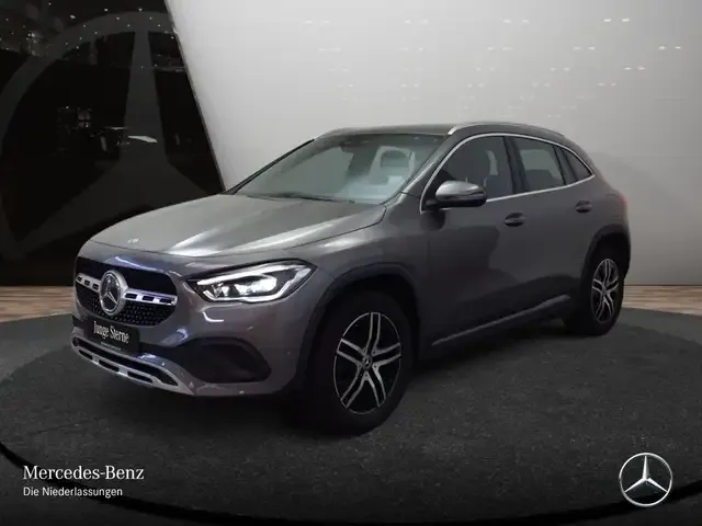 Mercedes-Benz GLA 250