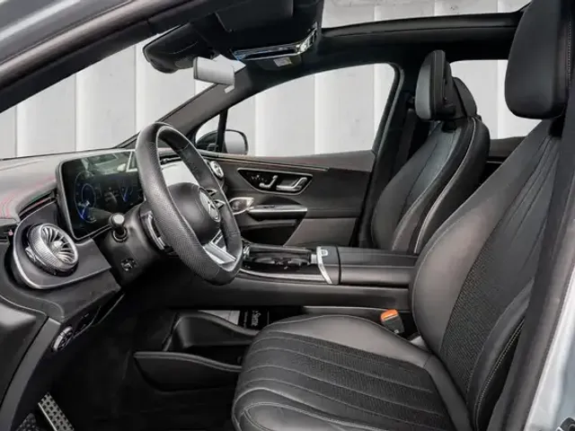 Mercedes-Benz EQE 350