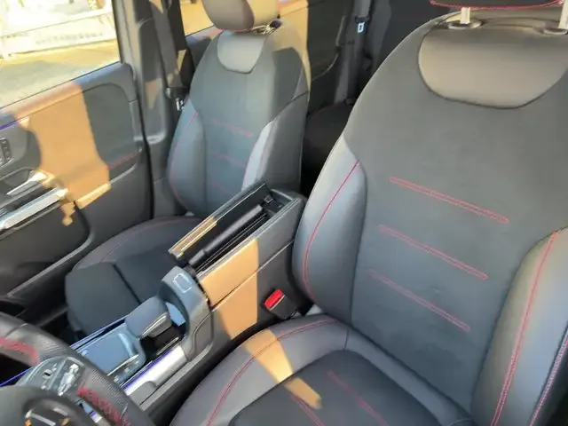 Mercedes-Benz EQB 350