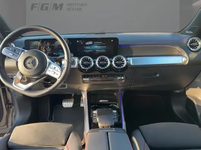 Mercedes-Benz EQB 350