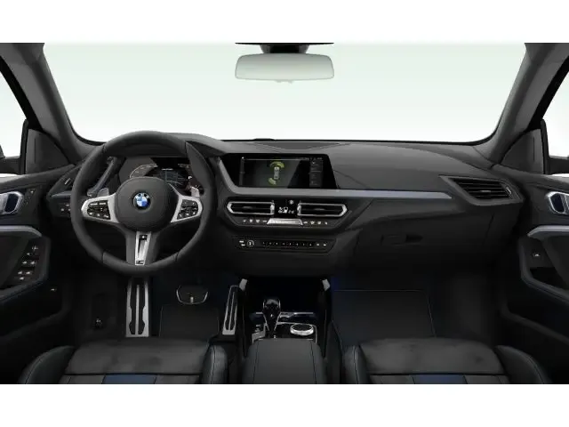 BMW 235