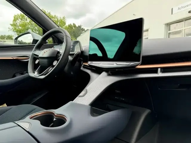 CUPRA Tavascan