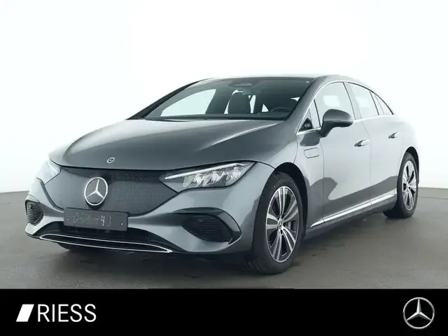 Mercedes-Benz EQE 300